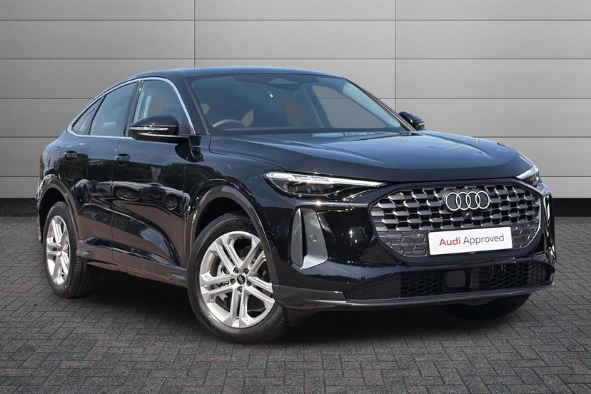 Audi Q5 listing photo