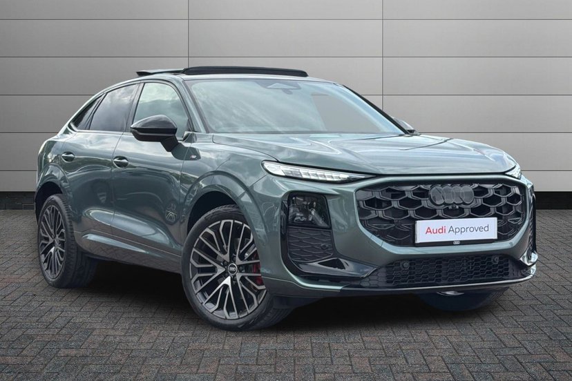 Audi Q3 listing photo
