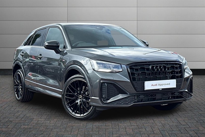 Audi Q2 listing photo