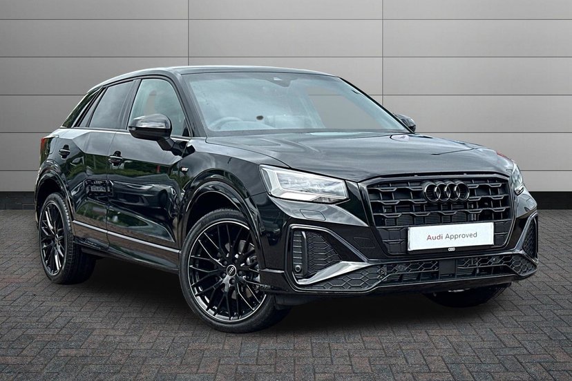 Audi Q2 listing photo