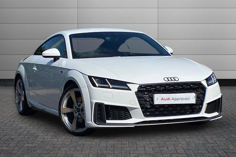 Audi TT listing photo