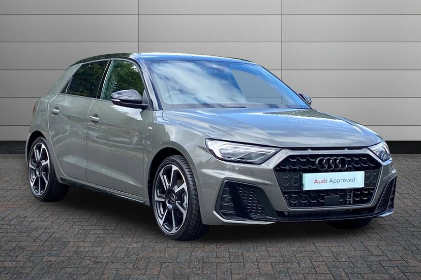 Audi A1 listing photo