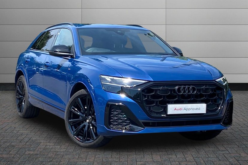 Audi Q8 listing photo