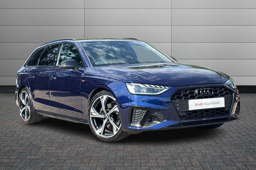 Audi A4 Avant listing photo