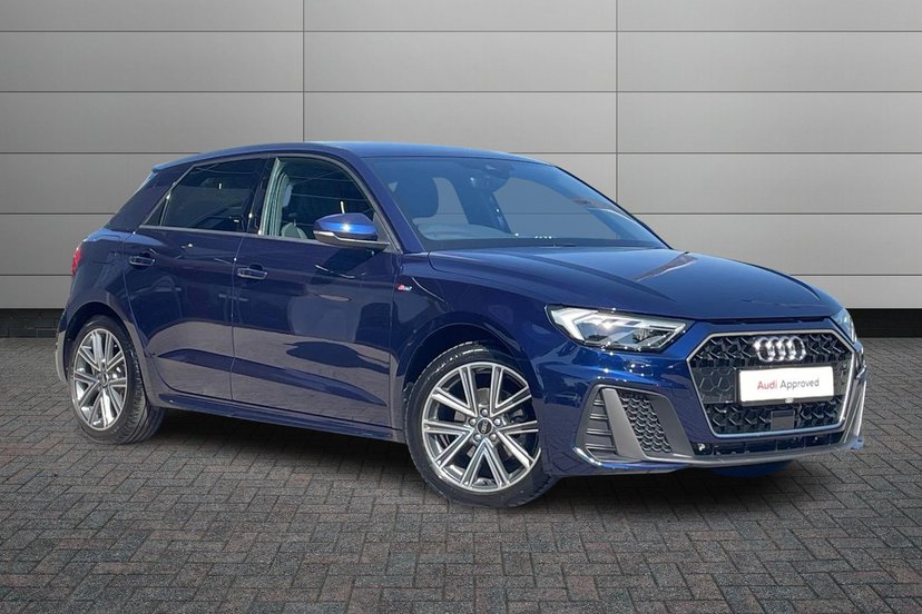 Audi A1 listing photo