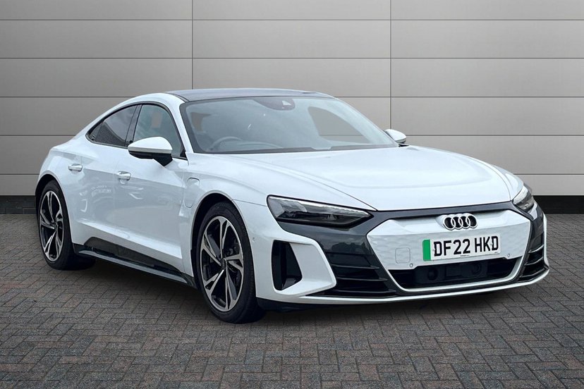 Audi e-tron GT listing photo
