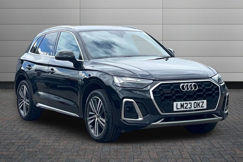 Audi Q5 listing photo