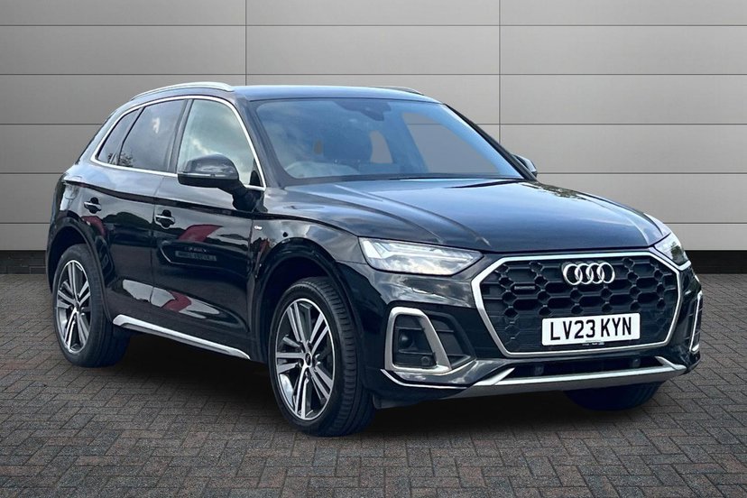 Audi Q5 listing photo