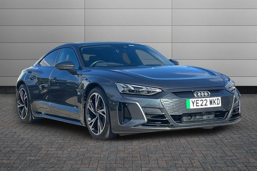 Audi e-tron GT listing photo
