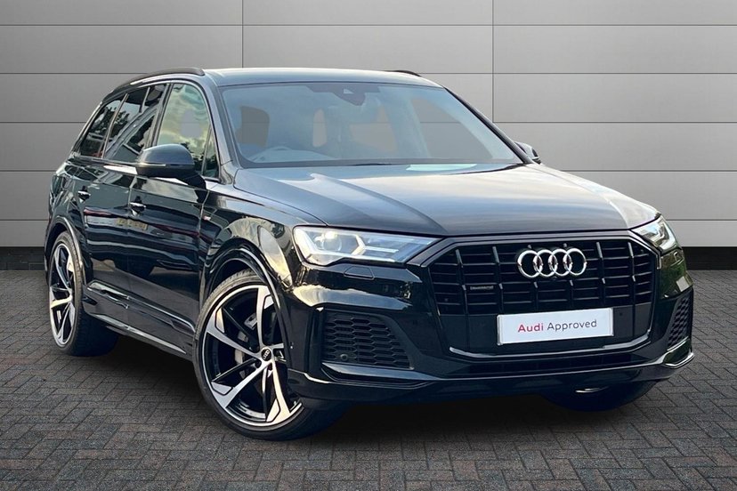 Audi Q7 listing photo