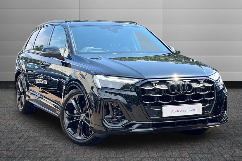 Audi Q7 listing photo