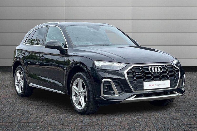Audi Q5 listing photo
