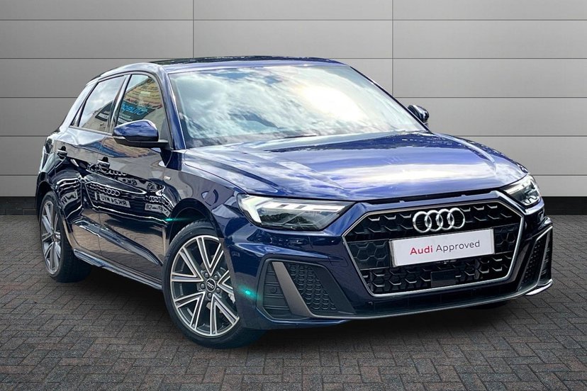 Audi A1 listing photo