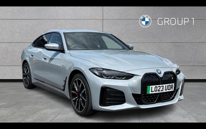 BMW i4 listing photo