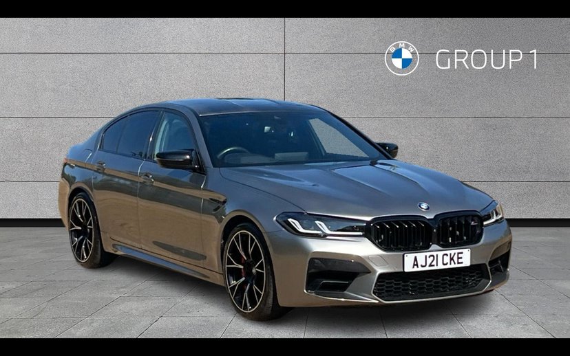 BMW M5 listing photo