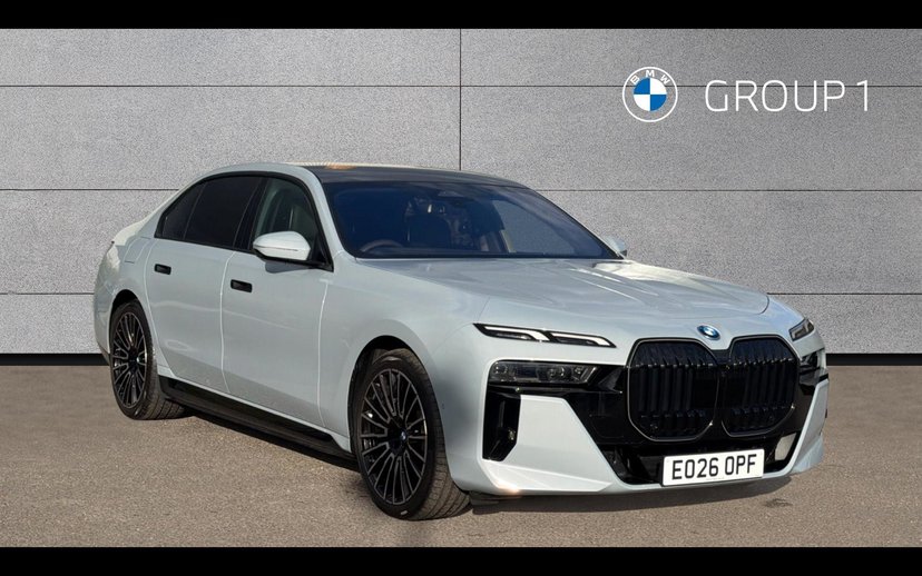 BMW 7 Series listing photo