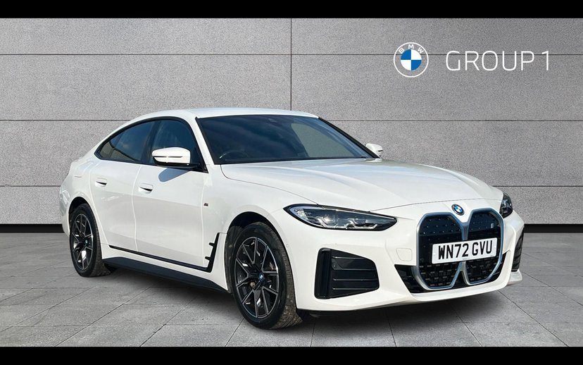 BMW i4 listing photo