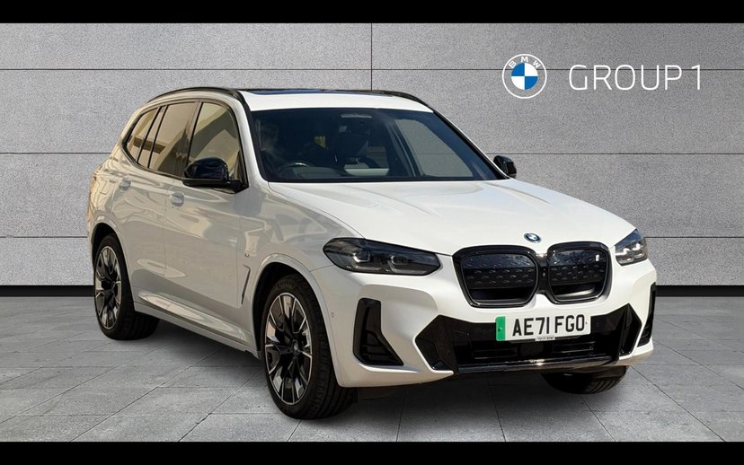 BMW iX3 listing photo