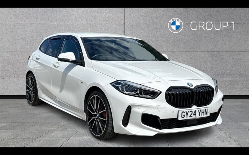 BMW 1 Series listing photo