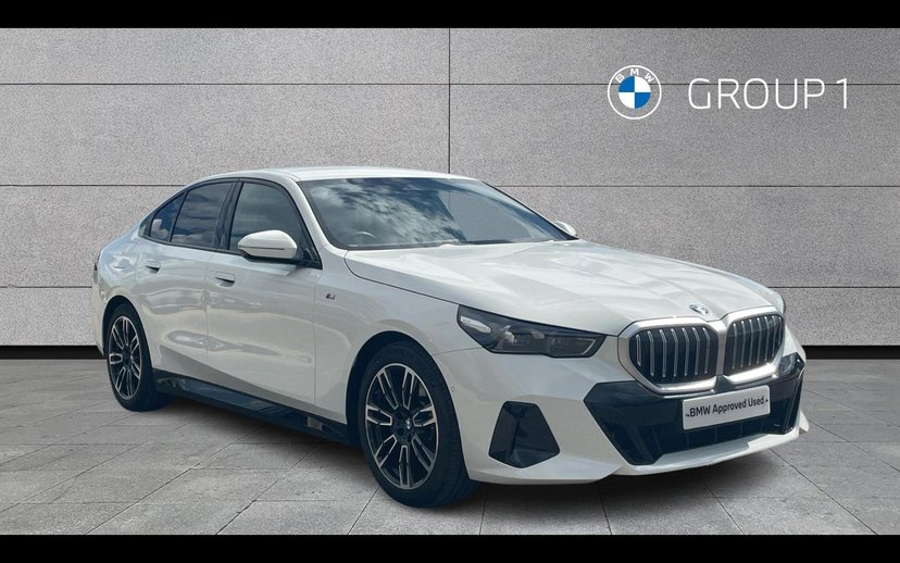 BMW 5 Series listing photo
