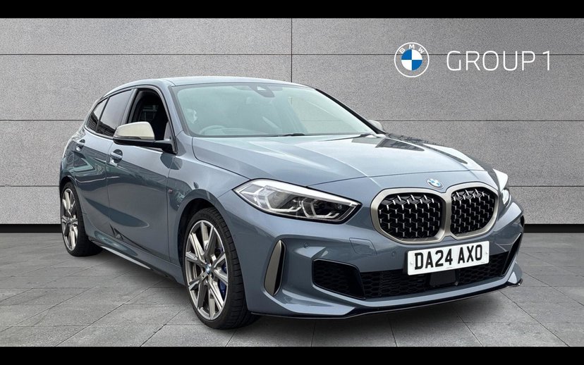BMW 1 Series listing photo