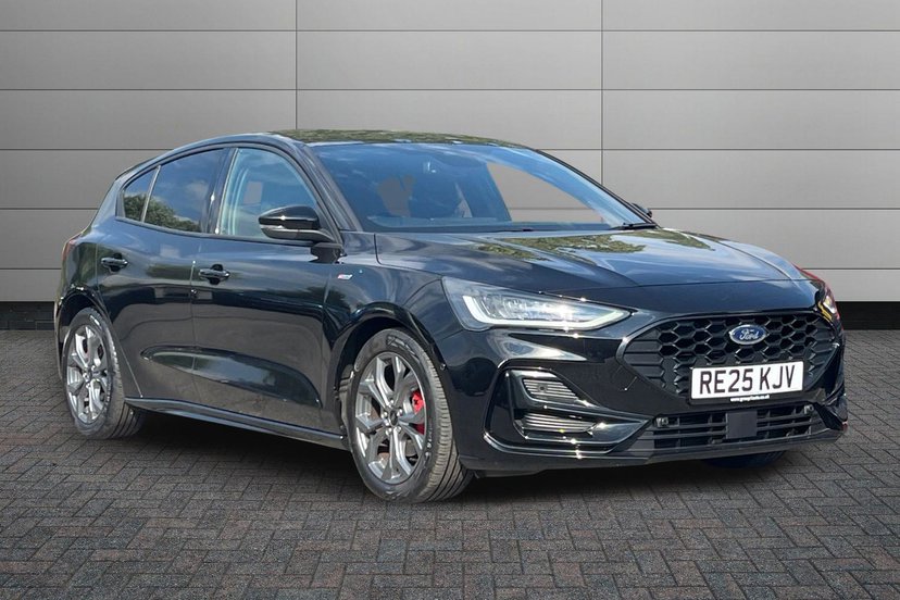 Ford Focus listing photo