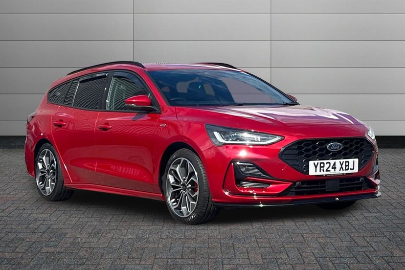 Ford Focus listing photo