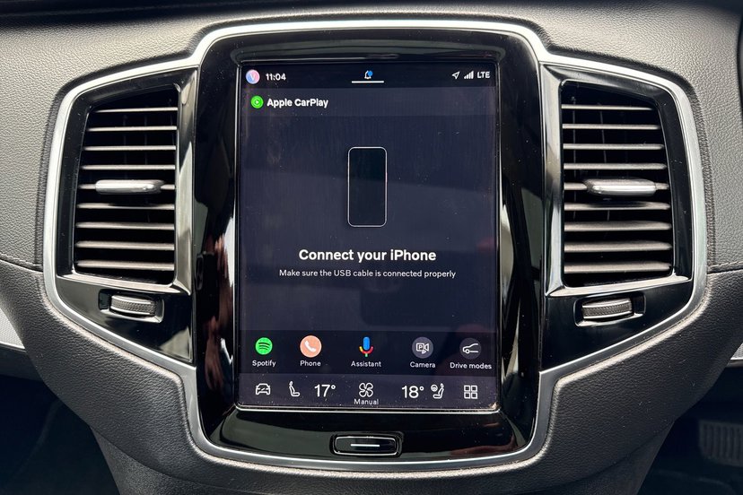 2023 Volvo XC90 thumbnail 18