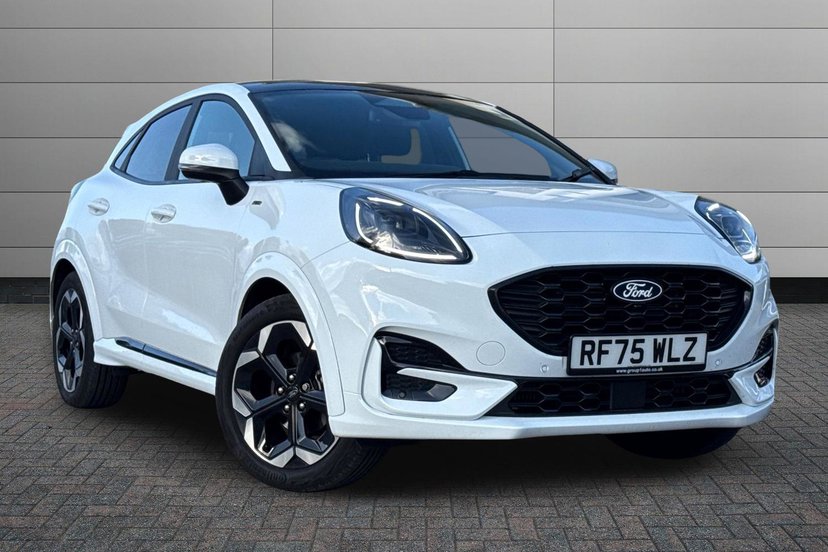 Ford Puma listing photo
