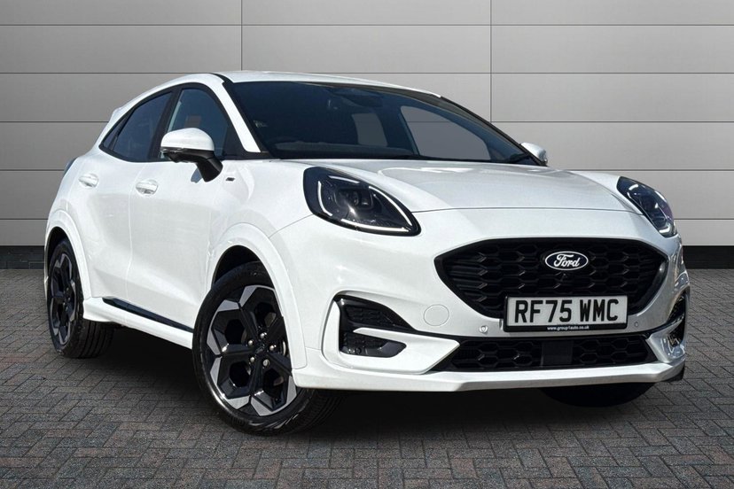 Ford Puma listing photo