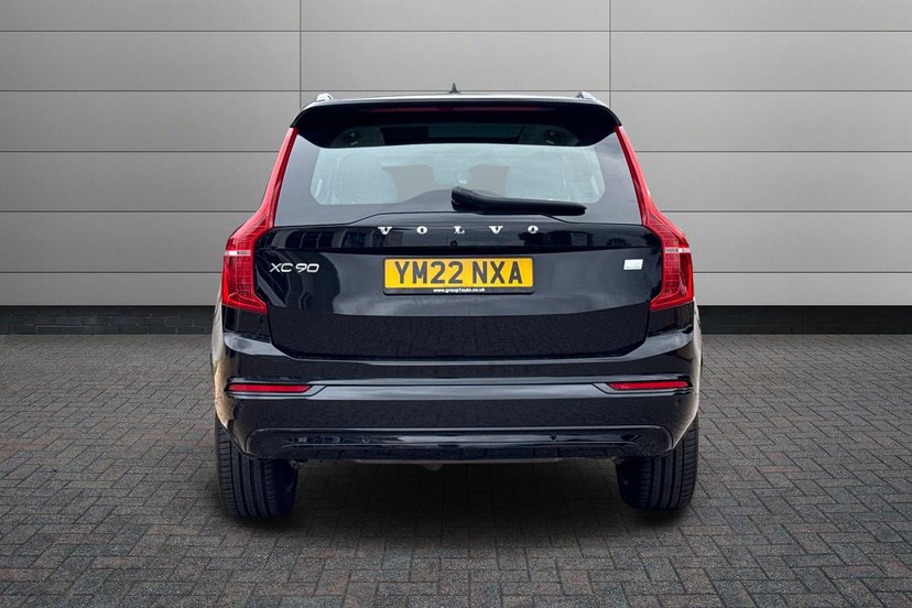 2022 Volvo XC90 thumbnail 13