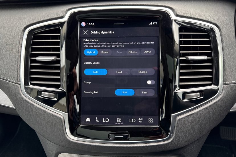 2022 Volvo XC90 thumbnail 19
