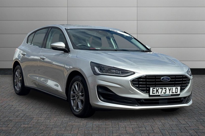 Ford Focus listing photo