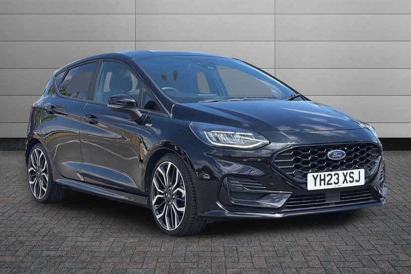Ford Fiesta listing photo