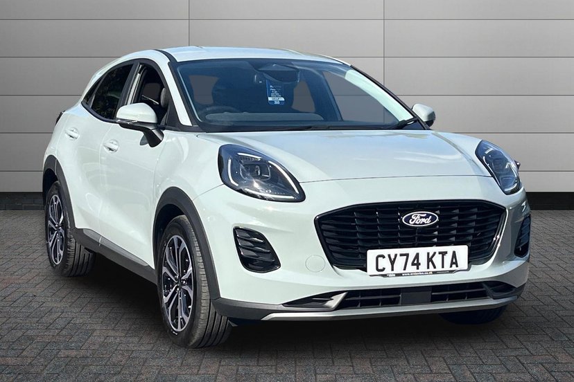 Ford Puma listing photo