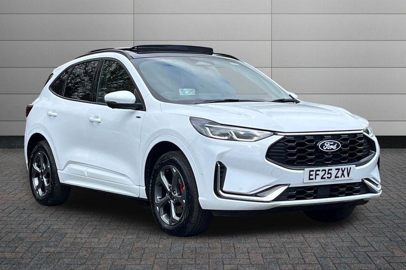 Ford Kuga listing photo