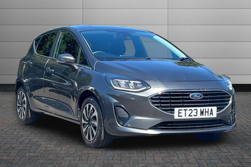 Ford Fiesta listing photo
