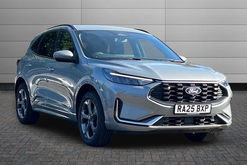 Ford Kuga listing photo