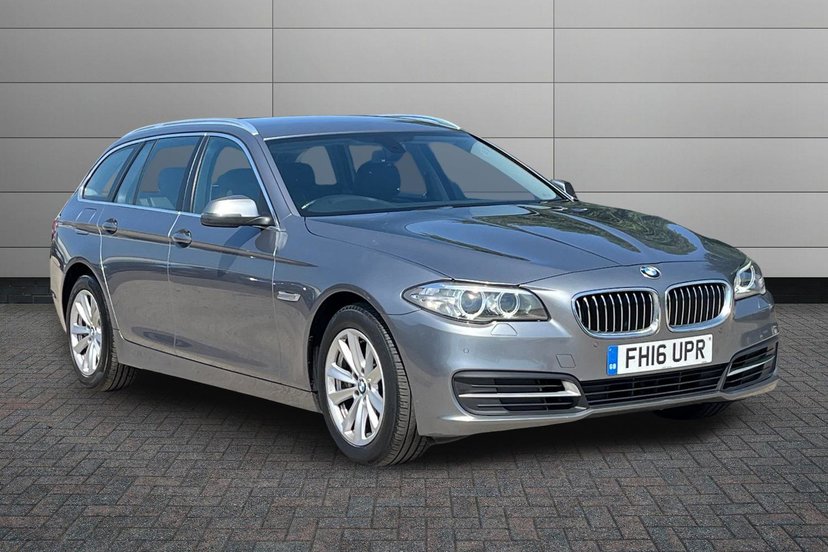 BMW 5 Series dealer public-web source image