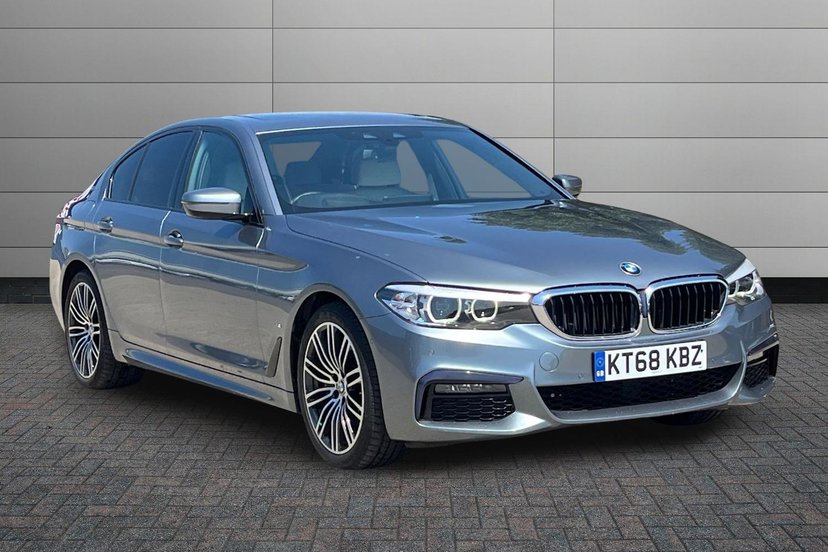 BMW 5 Series listing photo