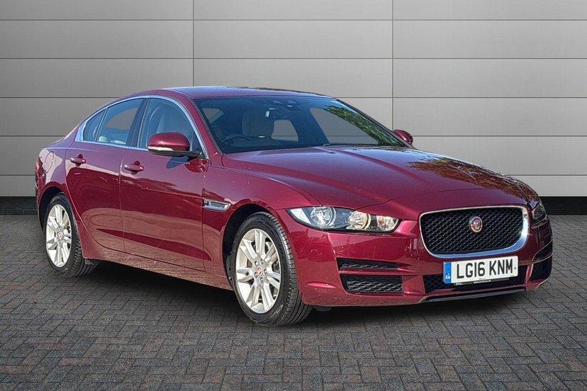 2016 JAGUAR XE