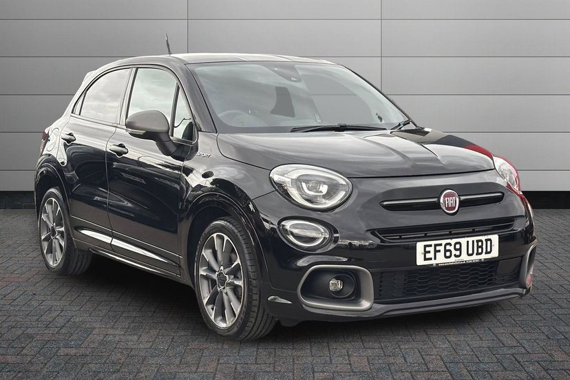 Fiat 500x listing photo