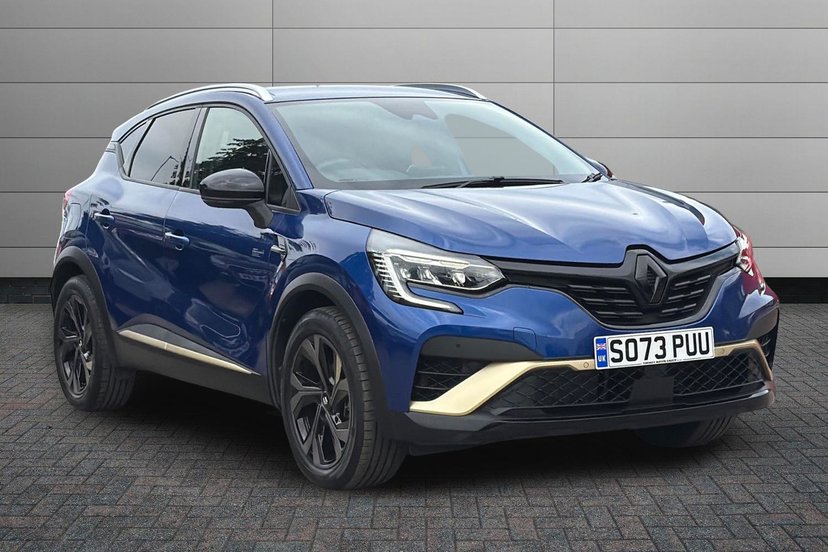 Renault Captur listing photo