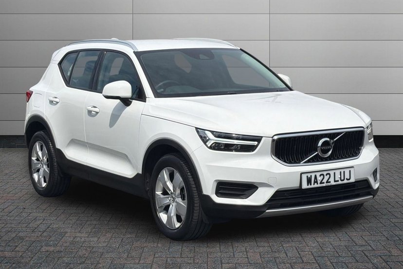 Volvo XC40 listing photo