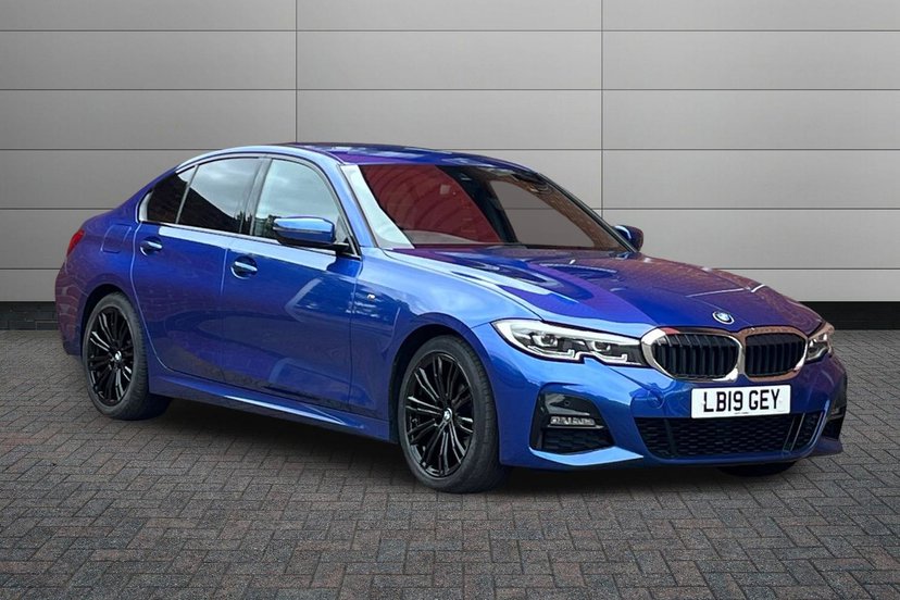 BMW 3 Series listing photo