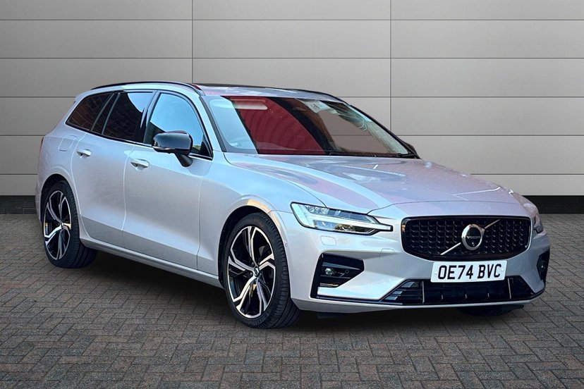 2024 VOLVO V60