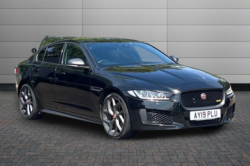 Jaguar XE listing photo