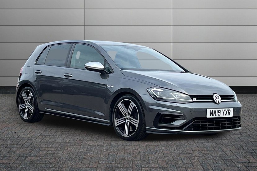 Volkswagen Golf dealer public-web source image