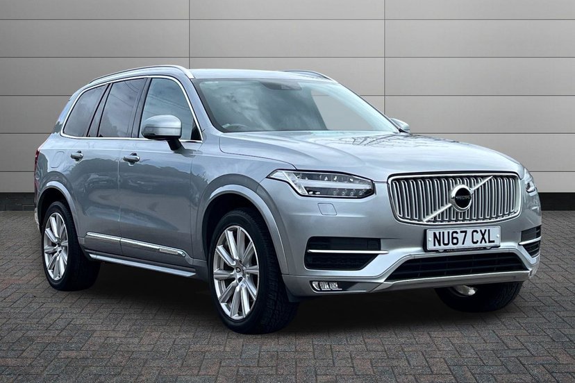 2017 VOLVO XC90