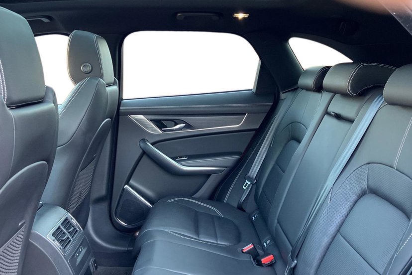 2023 Jaguar F-Pace thumbnail 5